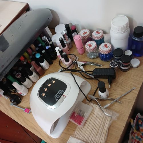 لوازم کاشت ناخن