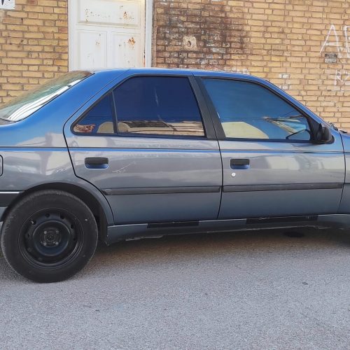 ماشین پژو 405 مدل 99 کاپوت و 2تا گلگیر جلو تعویض شرکتی….گلگیر عقب سمته راننده صافکاری بدونه رنگ