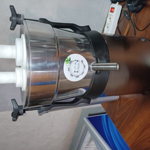 دستگاه آبمیوه گیری icn دارای 2 ورودی