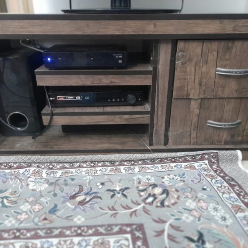 میز تلویزیون