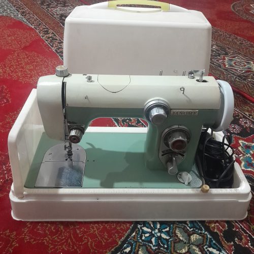 چرخ خیاطی در حد نو