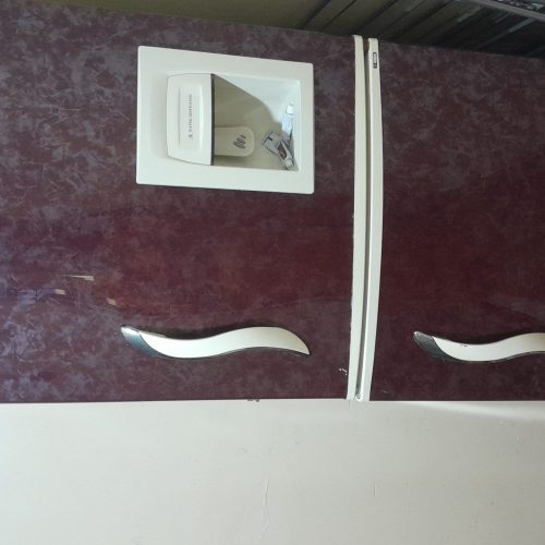 یخچال و فریزر زیاد کار نشده