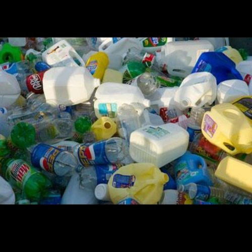 ضایعات کارتن و آهن و پلاستیک