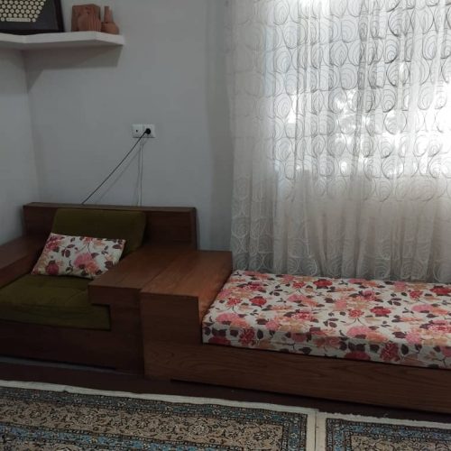 مبل ال هشت نفره با میزبان