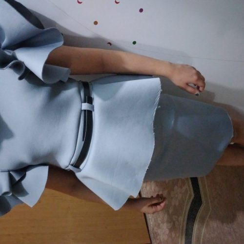 4 دست لباس دخترانه مرتب و تمیز فقط یکی دو بار پوشیده شده