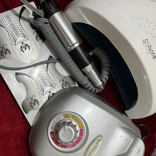 لوازم کاشت ناخن