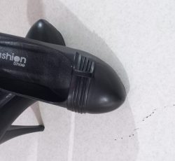 2عدد کفش مجلسی سایز 38 در حد نو که دو بار پا زدم