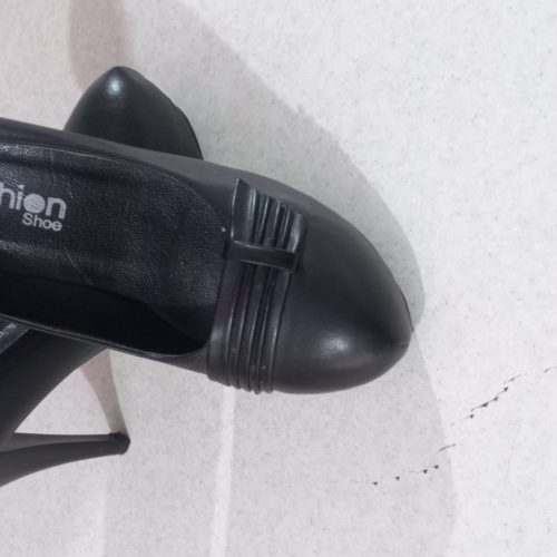 2عدد کفش مجلسی سایز 38 در حد نو که دو بار پا زدم