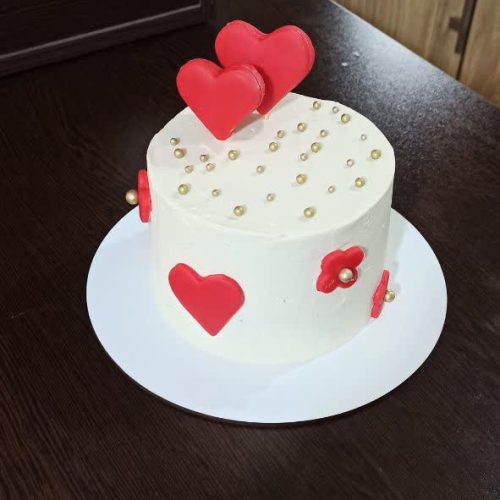 سفارش و پخت انواع شیرینی و کیک