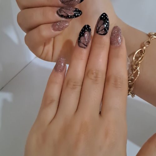 کاشت ناخن