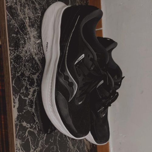 کفش رانینگ ساکونی اورجینال