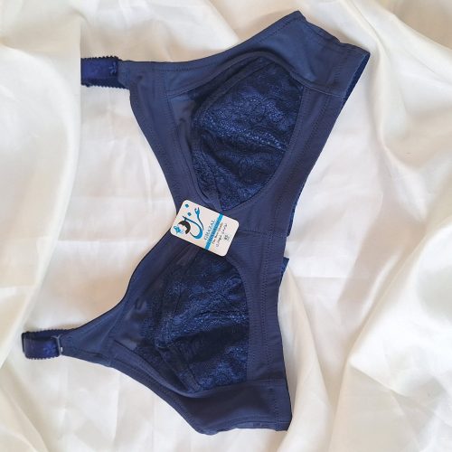 لباس زیر زنانه