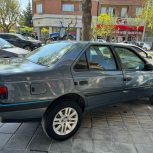 تمام رنگ جلو یک طرف از بغل ظربه دارد