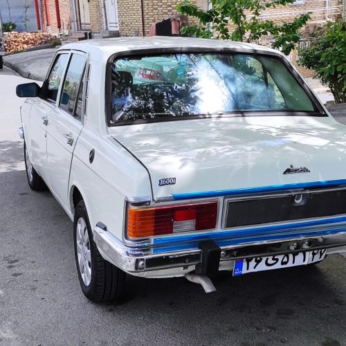 پیکان مدل 83