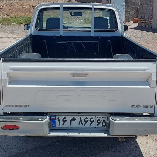 مزداکارا 2000