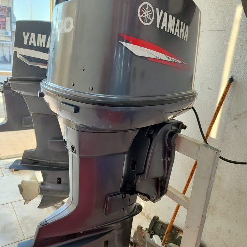 موتور قایق 200درحد صندوک