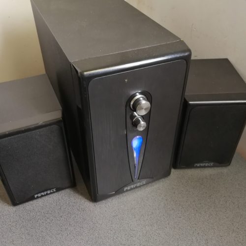 ,اسپیکر و مانیتور سلام