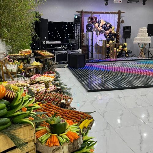 اجاره باغ برای مراسم.تولد.عروسی.بادکنک ارایی.سیستم صوت