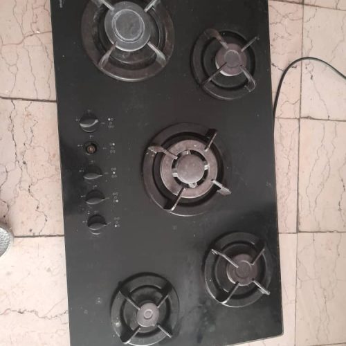فروش مبل تختخوابشو و گاز رومیزی و یک صندلی اداری