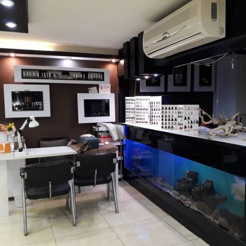 صندلی و دکور و آینه