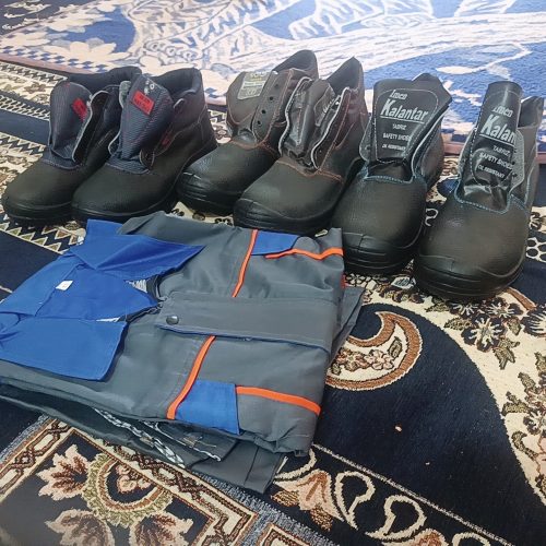 کفش ایمنی ولباس کار