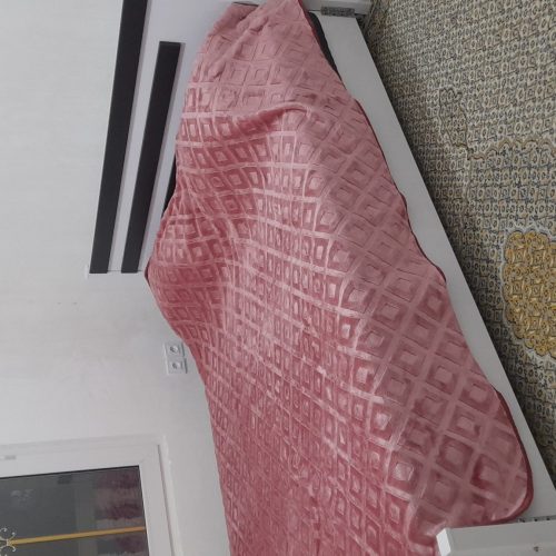 ویلانوسازحیاط دارتراس دار