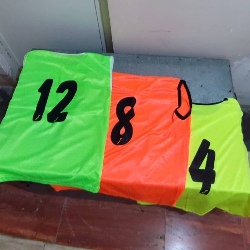 فروش وسایل فوتبال و فوتسال