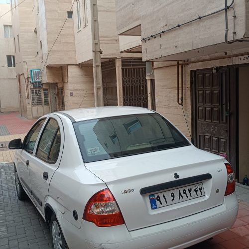 خودروی تیبا فروشی ، مدل 91 شاسی ها سالم بیمه تا برج 12 دارد فقط یک گلگیر رنگ دارد ، بقیه همه چی موتوری سالم