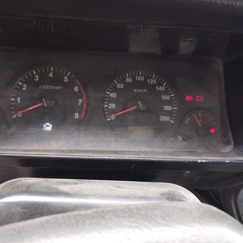 ماشین نیاز به تعمیر داره اما قابل استفاده هست