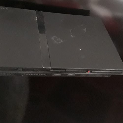 فروش ps2 pro با حد آخر امکانات (کارت حافظه،تمام سیم ها، دودسته لمسی,CD)