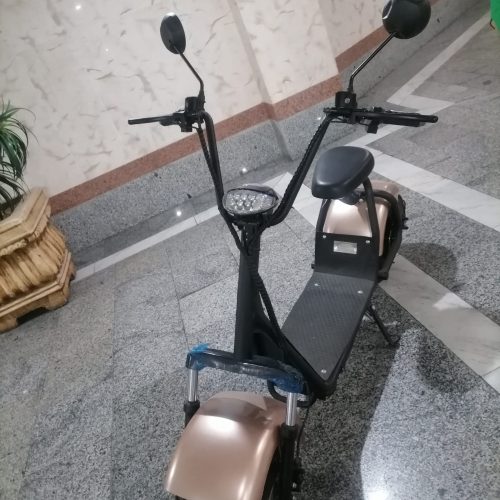 اسکوتر برقی سه زمانه