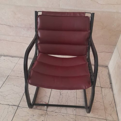 فروش مبل تختخوابشو و گاز رومیزی و یک صندلی اداری