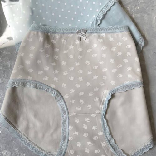 لباس زیر شیک