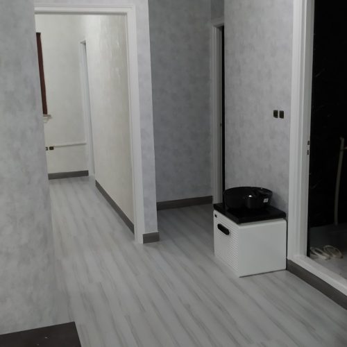 نصب کاغذ دیواری و کفپوش