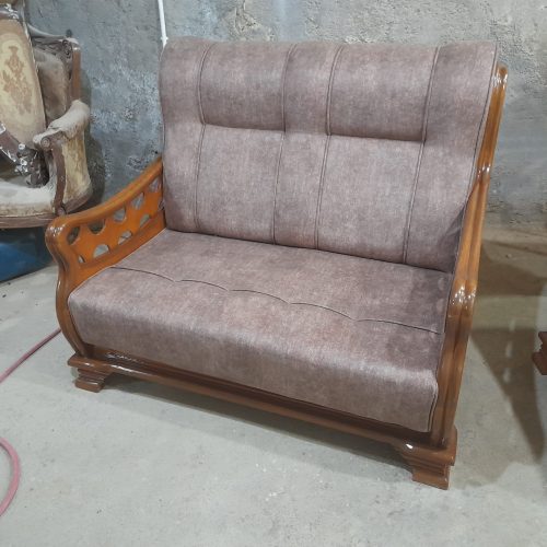 خدمات‌ وتعمیر‌انواع‌مبلمان