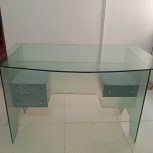 میز شیشه ای اداری
