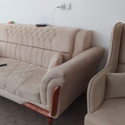 مبل نو کاملاً سالم به علت تغییر دکوراسیون