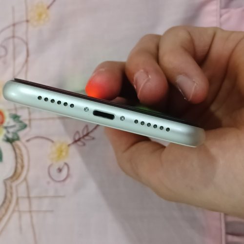 گوشی آیفون 11نورمال حافظه 128