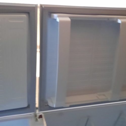 فروش فوری یخچال فریزر پارس 12 فوت  دو در در حد نو