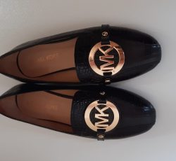 کفش کالج زنانه