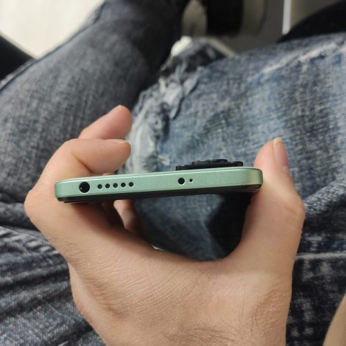 فروش گوشی نوت 12اس شیائومی دو هفته کار فوق تمیز