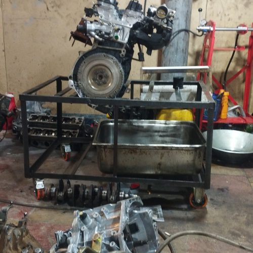 استوک یدکی و تعمیرگاه مکانیکی و جلو بندی زانتیا و سایر ماشین های ایرانی(سیار)