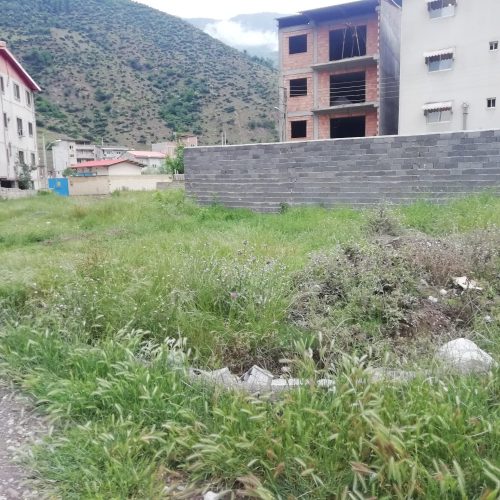 یک قطعه زمین در شهرک فرهنگیان