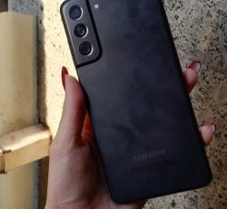 فروش گوشی سامسونگ 1 سال کار کرده و سالم