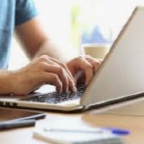 استخدام تایپیست(درامد روزانه)