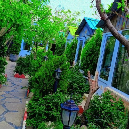باغ ویلا وبوم گردی سنتی فانوس