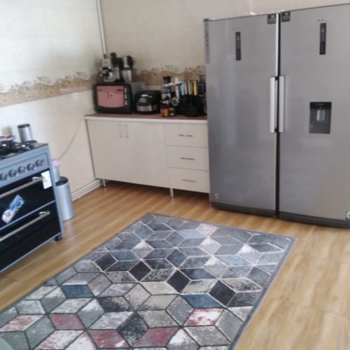 ی باب خانه حیاط دار با متراژ 202 وزیربنا 110 در روستای داش اتان