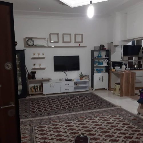 واحد 90 متری در بلوار کشاورز  امام حسن عسگری