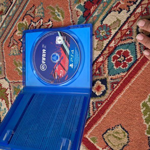 سی دی فیفا19.        CDFIFA19