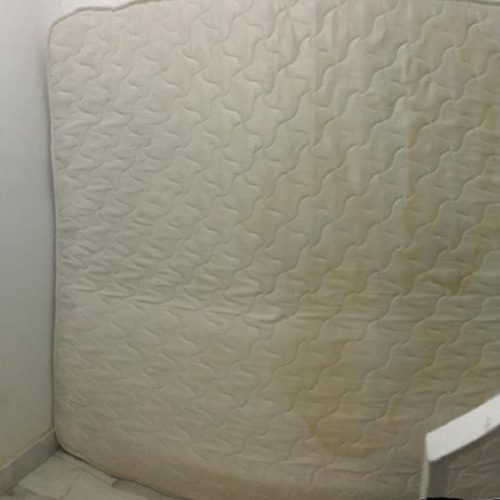 تشک تخت خواب